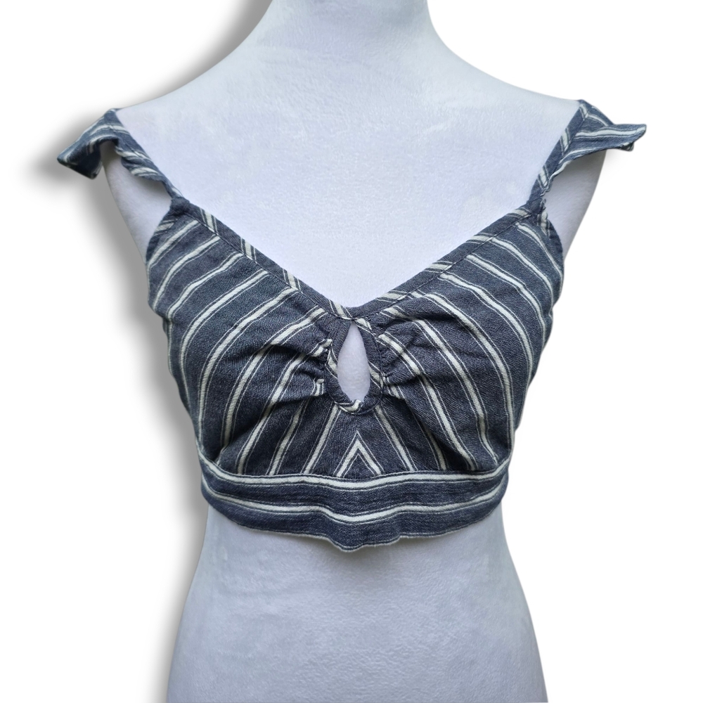 American Eagle Crop Top